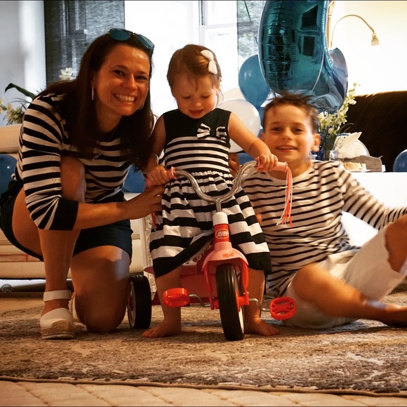 Meet your Posher, Katie - Picture 2 of 2